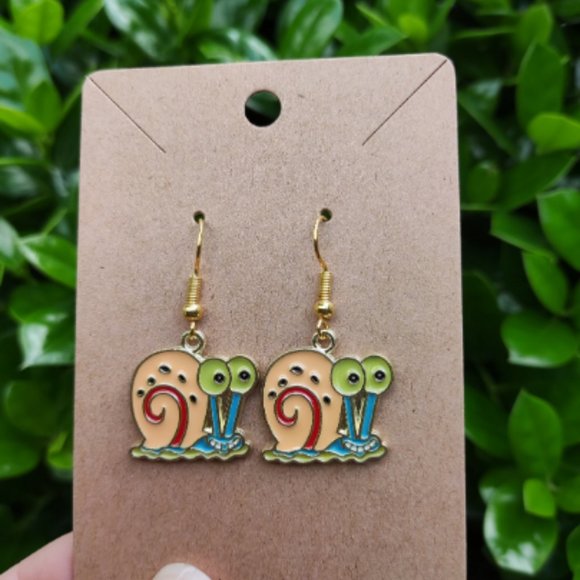 Gary The Snail Earrings - Picture 1 of 3